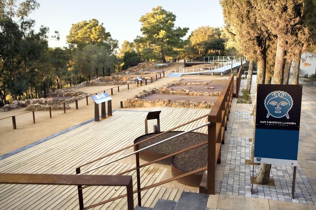 El Far Hotel Restaurant يافرانتْسْ المظهر الخارجي الصورة